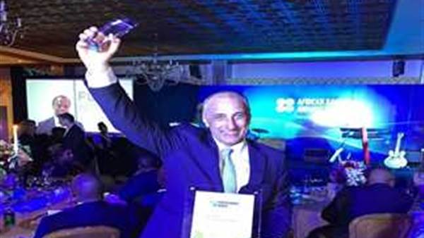 طارق_عامر_يحصل_على_4_جوائز_عالمية_في_ولايته_الأولى_للمركزي