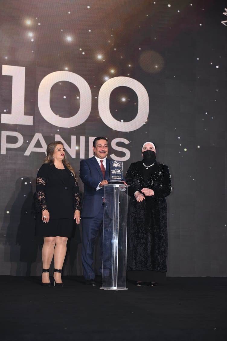 بنك_التعمير_والإسكان_يحصد_جائزتين_في_احتفالية__1