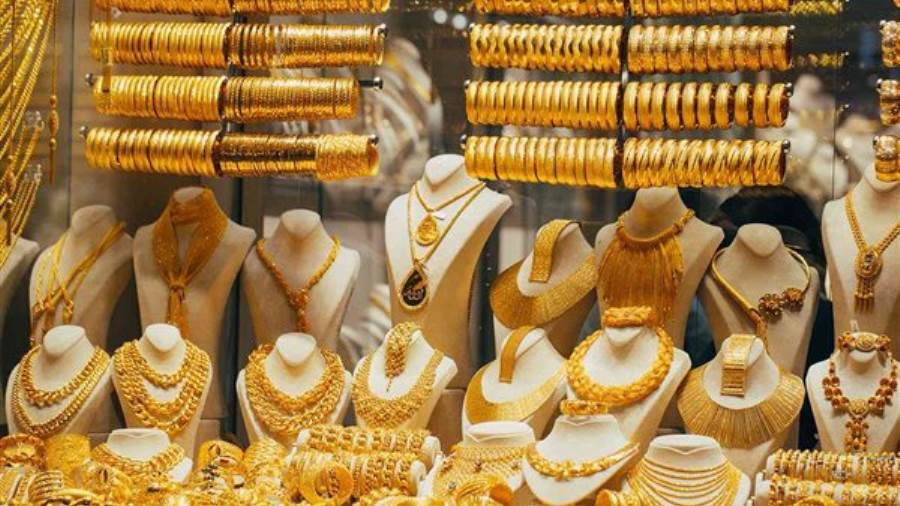 أسعار الذهب في ختام تعاملات اليوم الاثنين 3-8-2026