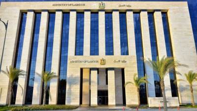 وزارة العمل تعلن توافر وظائف جديدة في السعودية 