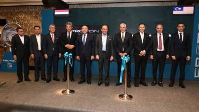  كامل الوزير يشارك في افتتاح مصنع سيارات بروتون ساجا بحضور رئيس وزراء ماليزيا