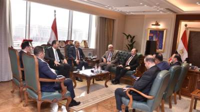 وزير العمل ووفد بمجلس النواب يبحثون تأهيل الشباب للمهن المستحدثة بسوق العمل