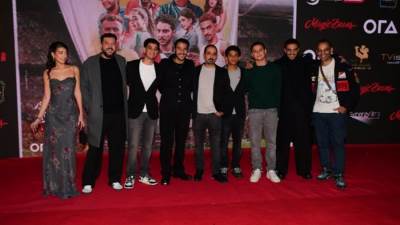 بالصور .. أبطال الحريفة 2 يحتفلون بالعرض الخاص بحضور نجوم الفن 