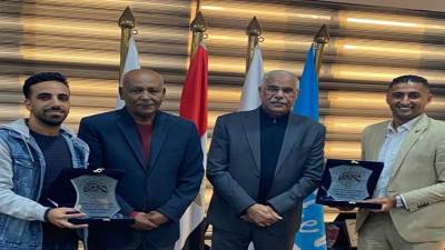 جمال علام ومشهور يكرمان الحكمين " التونسي وأحمد ربيع ياسين " بعد إنقاذ حياة لاعبيّن 