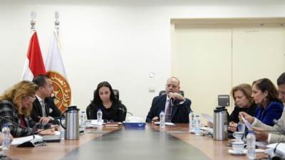 وزيرا العمل والتضامن يشهدان مناقشة مشروع قانون العمالة المنزلية 