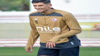 مدافع الزمالك الجديد ينتظم في التدريبات استعدادًا لفاركو