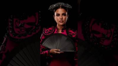 بالصور .. درة باطلالة " الماتادور " بجلسة تصوير جديدة وتشارك بمشتهي في رمضان 