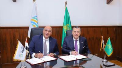 بنك مصر يوقع عقدا مع جهاز تنمية المشروعات لدعم المشروعات الصغيرة وتوفير رأس المال العامل