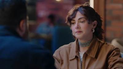 مسلسل عايشة الدور الحلقة الأخيرة .. عايشة تحقق حلمها وتقدم أوبريت غنائي مبهر 