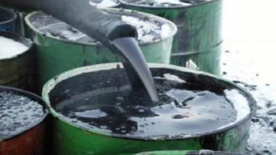 تراجع أسعار النفط في التعاملات الآسيوية اليوم بنسبة 3%