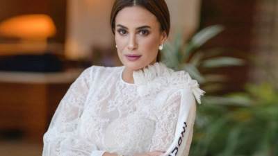 هند صبري تعتذر عن ستوري خاص بتعزيتها لنضال الشافعي بوفاة زوجته 