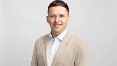 يوم الأرباح الحاسم لتسلا: هل يستطيع إيلون ماسك قلب مسار التراجع في 2025؟