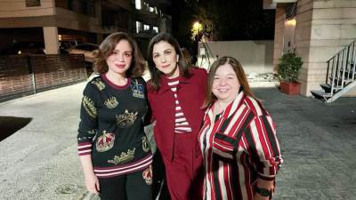 بالصور .. الهام شاهين تلقتي ماجدة الرومي في لبنان 