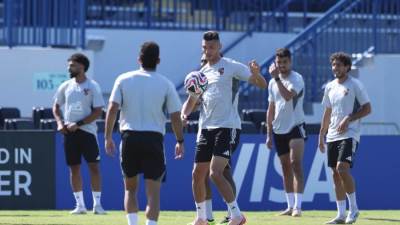 الأهلي ينهى مرانه اليوم بصفوف مكتملة استعدادا لانتر ميامي