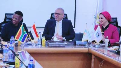 البنك الزراعي المصري يستقبل وفدًا من اتحاد نقابات جنوب إفريقيا