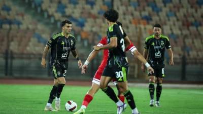 الأهلي يتعثر ويتعادل أمام مودرن سبورت 2-2 في أول مباراة بالدوري 