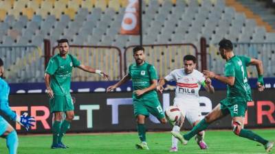 الزمالك يهزم المصري بثلاثية ويقتنص صدارة الدوري 