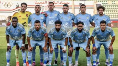 محمد شريف يقود هجوم الأهلي أمام الزمالك في القمة 131