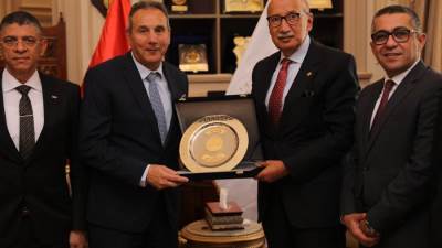 رئيس محكمة النقض يستقبل رئيس مجلس إدارة اتحاد بنوك مصر