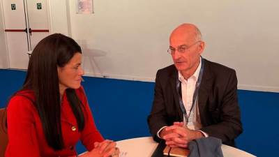 وزيرة التخطيط تبحث مع نائب رئيس شركة ألستوم الفرنسية العالمية تعزيز استثمارات الشركة