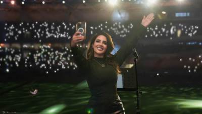 ديانا حداد تحقق نجاحا جماهيريا في بنغازي وتستعد لحفلين كبيرين بأوبرا عمان 