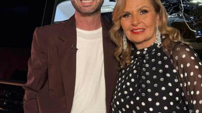 يسرا تكشف أسرار حياتها الفنية والشخصية ببرنامج " على الطريق" مع بلال العربي 