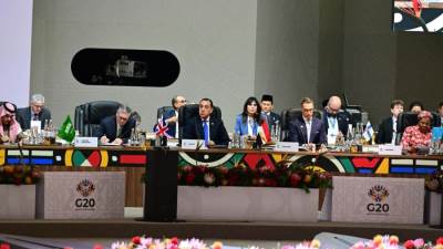 «الإحصاء» : 11.3 مليار دولار قيمة تحويلات المصريين العاملين بدول العشرين خلال 2023-2024 