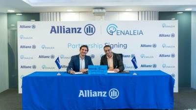 أليانز بمصر تتعاون مع Enaleia لتعزيز استدامة المسطحات المائية ودفع الاقتصاد الدائري في مصر