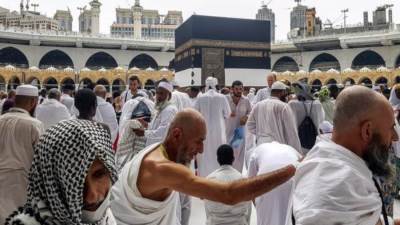 السياحة تطالب الشركات بالالتزام بضوابط الحج البري لسلامة وراحة الحجاج