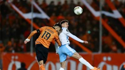 بيراميدز يتعادل سلبيا مع نهضة بركان في دوري أبطال أفريقيا 