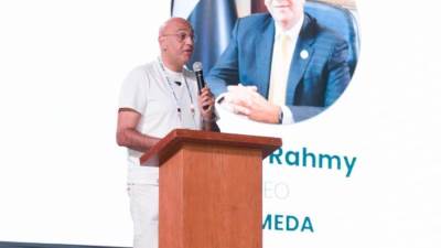 «باسل رحمي» يعرض انشطة جهاز تنمية المشروعات الداعمة لرواد الأعمال والشركات الناشئة