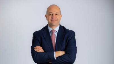 شريف البحيري رئيسا تنفيذيا لعمليات البنك الأهلي المصري في الإمارات