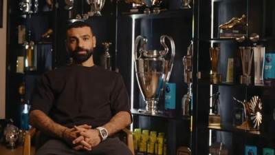 محمد صلاح يعلن الرحيل عن ليفربول نهاية الموسم 