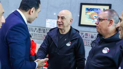 وزير الرياضة يرافق بعثة منتخب مصر إلى جدة لمواجهة السعودية وديا  