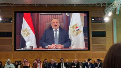 حسن عبدالله يشارك في اجتماع محافظي البنوك المركزية بالشرق الأوسط عبر تقنية الفيديو كونفرانس