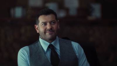 عمرو يوسف يلفت الأنظار بأول حلقتين من " الفرنساوي " 