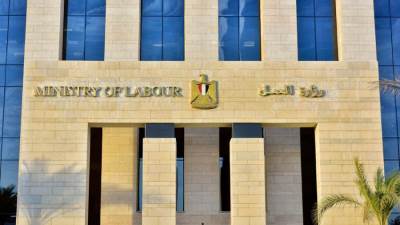 وزارة العمل تعلن توفير 2600 فرصة عمل في قطاع الإنشاءات 