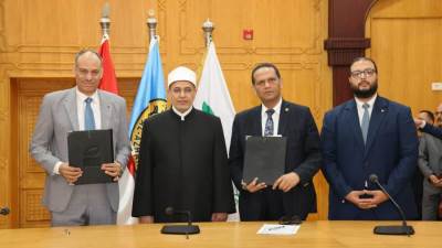 "البريد المصري" و"جامعة الأزهر" يوقّعان بروتوكول تعاون لتقديم خدمات مالية وبريدية متكاملة 
