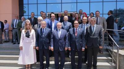 محافظ المركزي ووزير التعليم العالي يفتتحان عددًا من المشروعات والوحدات الطبية بالمعهد القومي للأورام