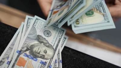 تراجع أسعار الدولار نهاية تعاملات اليوم الأربعاء 1-7-2026