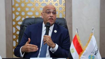 جهاز تنمية المشروعات والمعهد المصرفي يختتمان برنامج شهادة الائتمان التخصصية