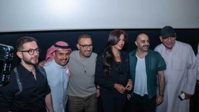 بالصور .. أحمد السقا وياسمين عبد العزيز يحتفلان بالعرض الخاص لفيلم " خلي بالك من نفسك " بالكويت 