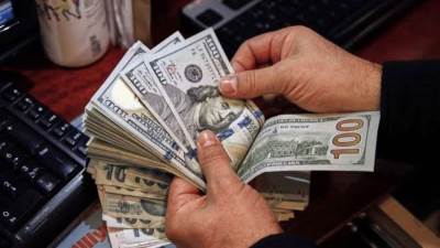 ارتفاع سعر الدولار أمام الجنيه المصري بمنتصف تعاملات اليوم الأربعاء 22-7-2026