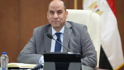 الحكومة توفر 1018 فرصة عمل جديدة بالقطاع الخاص