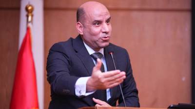 وزير العمل يعلن عن 958 فرصة عمل  جديدة في 43 شركة خاصة بـ12 محافظة