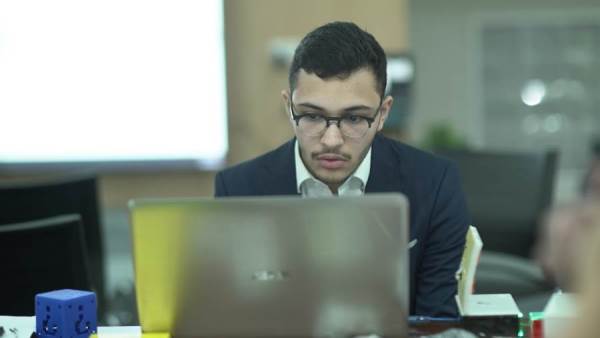 برنامج تطو لدعم مواهب الإبتكار