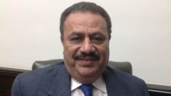 رضا عبد القادر رئيس مصلحة الضرائب
