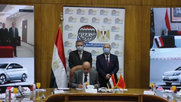 أثناء التوقيع