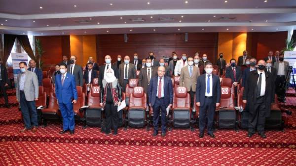 جهاز الاتصالات يحث المستوردين لاستخدام البوابة الرقمية للاستيراد