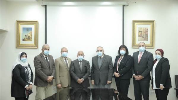 البنك الأهلي المصري يطلق مبادرة دراجتك صحتك لعملاء بطاقة الدفع ميزة
